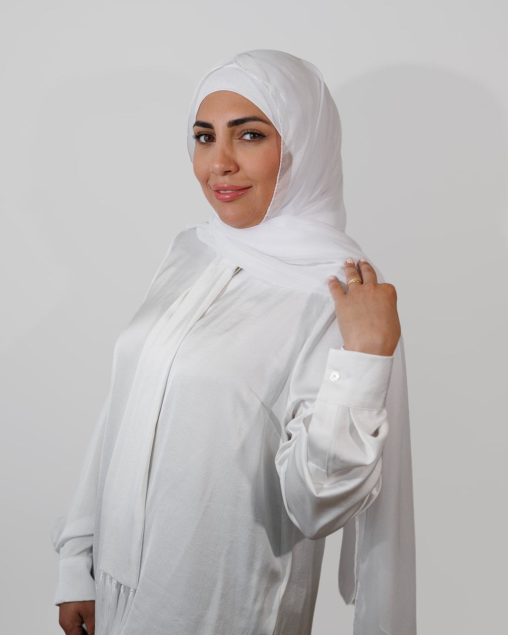 طرحة من الشيفون 